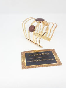 gold bracelet