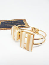 Load image into Gallery viewer, statement jewellery bracelet